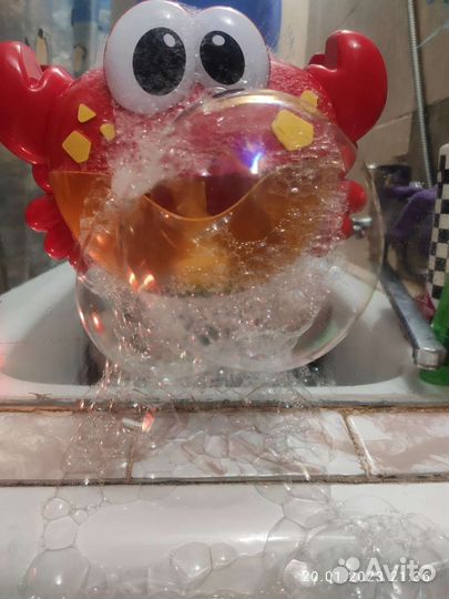 Мыльные пузыри краб