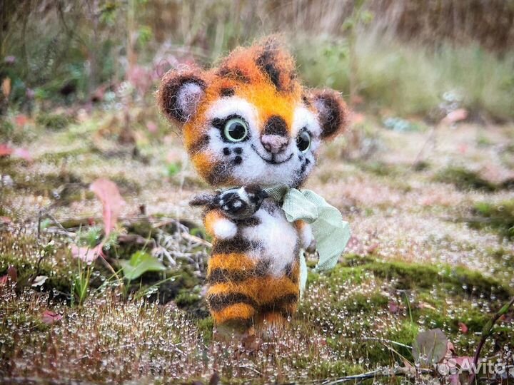 Валяный тигренок из шерсти