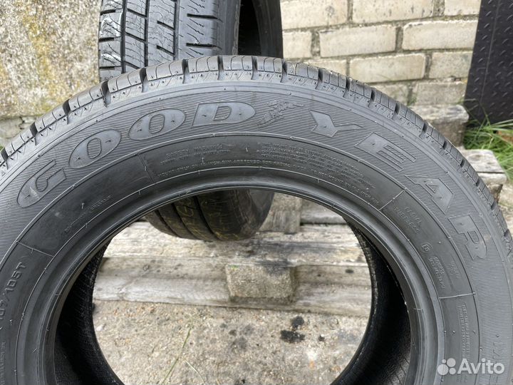 Goodyear Cargo Vector 2 205/65 R16C