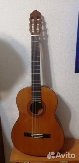 Акустическая гитара Yamaha c40