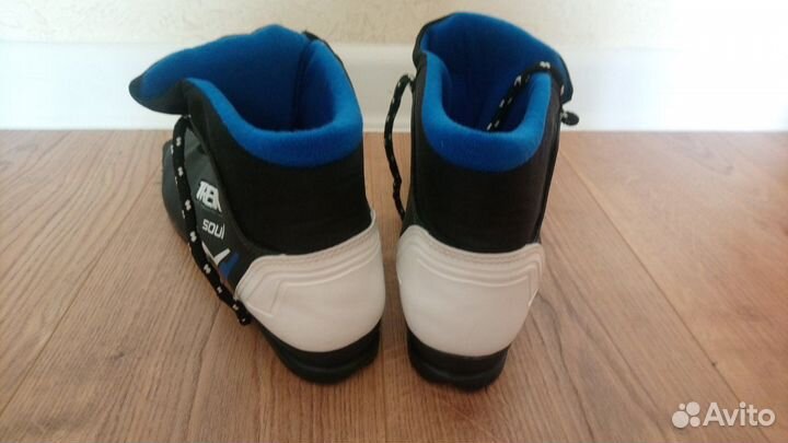 Лыжные ботинки 40 размер