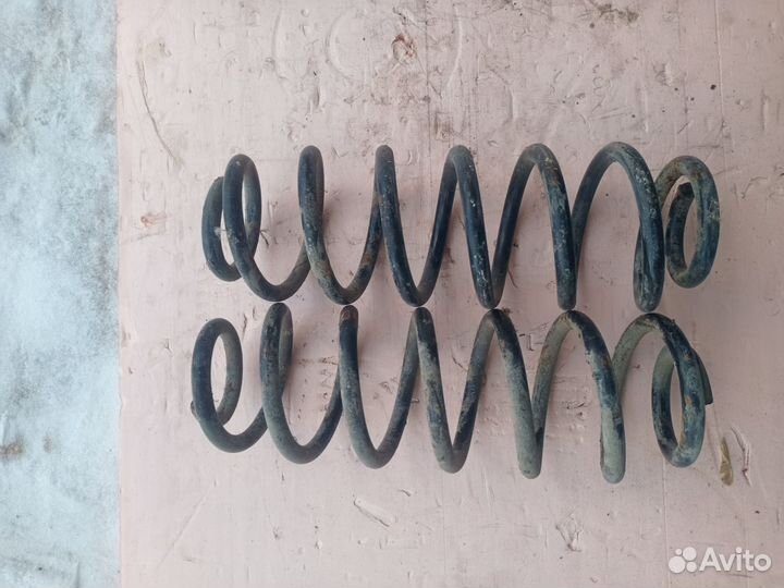Пружины задние passat b6