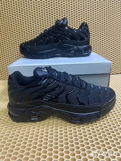 Кроссовки Nike Air Max tn plus