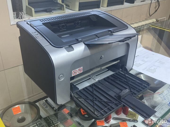 Принтер HP 1006