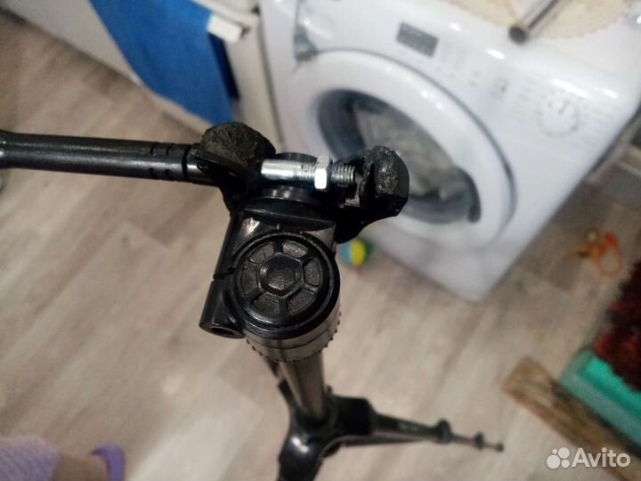 Штатив для камеры