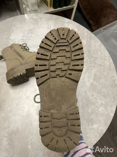 Ботинки женские