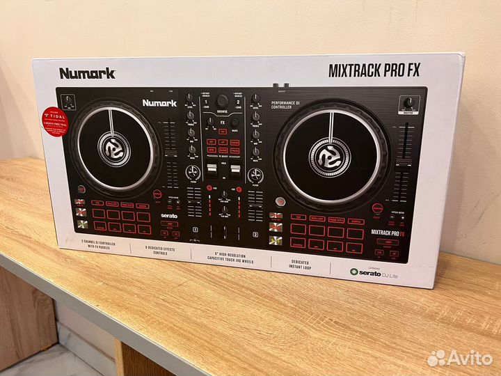 Dj контроллер Numark Mixtrack PRO FX