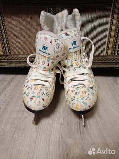 Продам коньки 31 размер