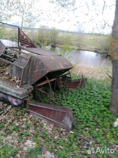 Катер Аврора