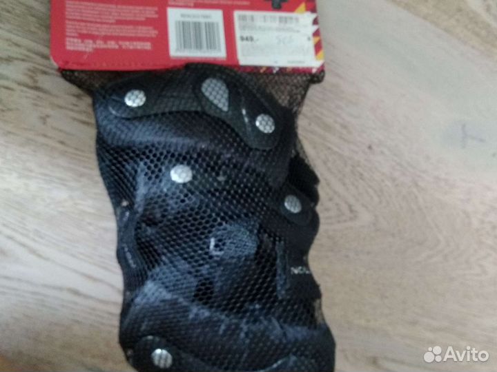 Детские ролики и защита