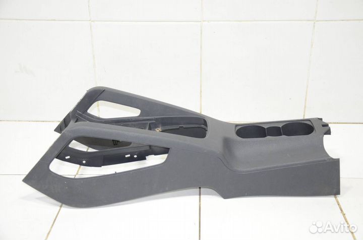 Консоль между сидений Volkswagen Golf 1K1 1.6 2006