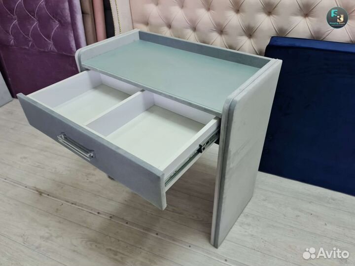 Туалетный столик