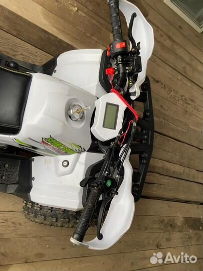 Квадроцикл Avantis