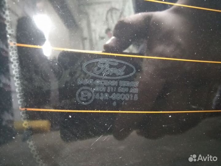 Заднее стекло Ford Focus 2 седан