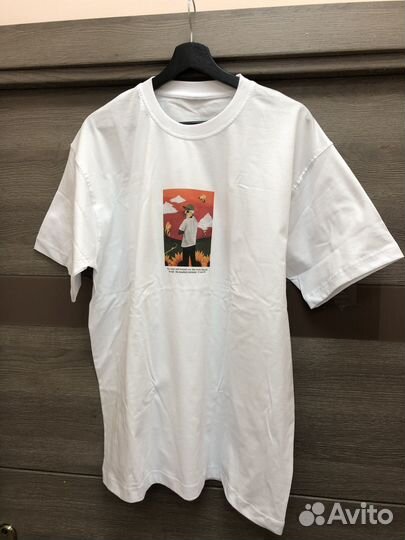 Печать принтов на футболках, худи, крое