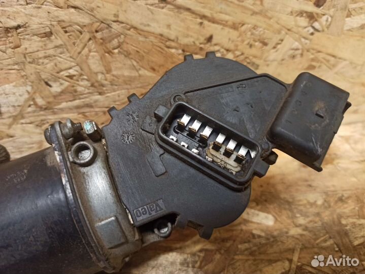 Моторчик передних дворников Renault Symbol, Clio 2