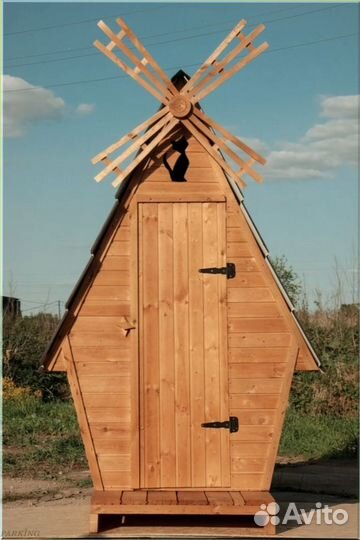 Дачный туалет с декором FUO