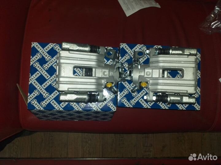 Cуппорт задний VolkswagGolf 4 Bora