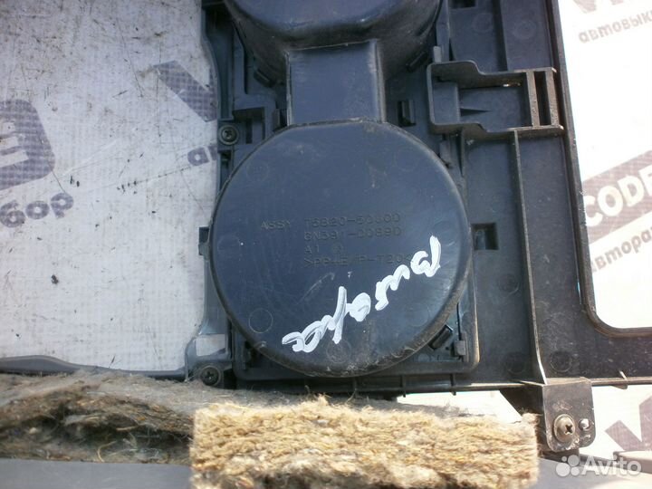 Консоль напольная Suzuki Grand Vitara XL-7