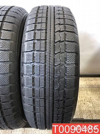Toyo Winter Tranpath MK4a 215/60 R17 101R