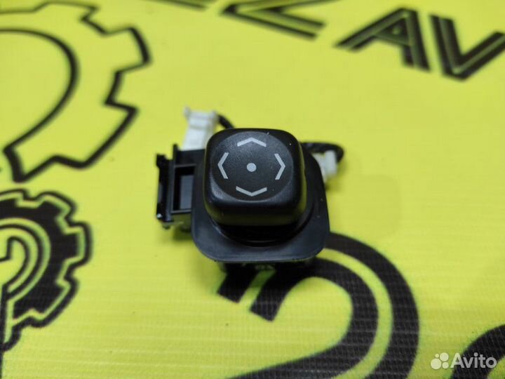 Джойстик рулевой колонки Toyota Harrier MCU30