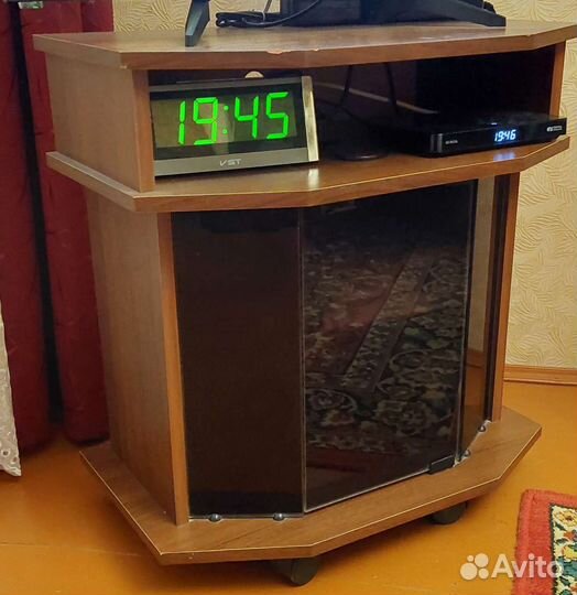 Тумба под тв