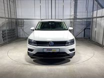 Volkswagen Tiguan 1.4 AMT, 2018, 152 003 км, с пробегом, цена 2 109 000 руб.