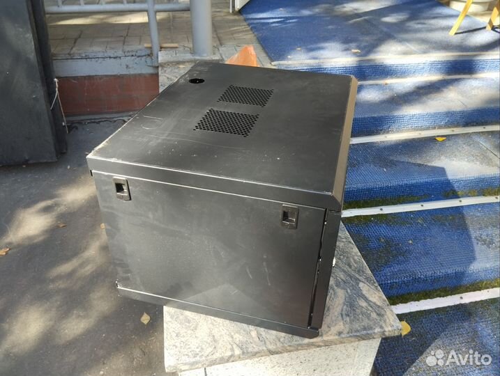 Шкаф серверный настенный krauler 5 юнитовый