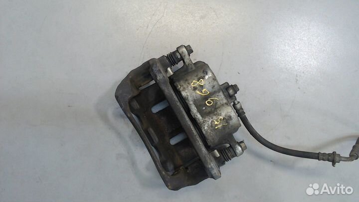 Суппорт Subaru Legacy (B15), 2018