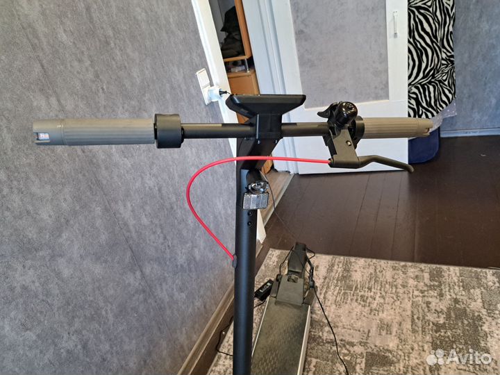 Электросамокат navee S40