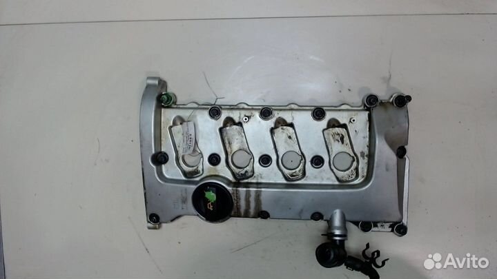 Крышка клапанная двс Volkswagen Passat 5, 2004