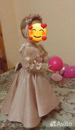 Платье для девочки нарядное