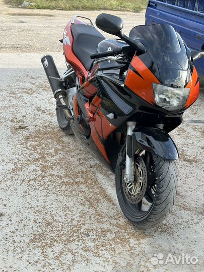 Honda cbr 600 f