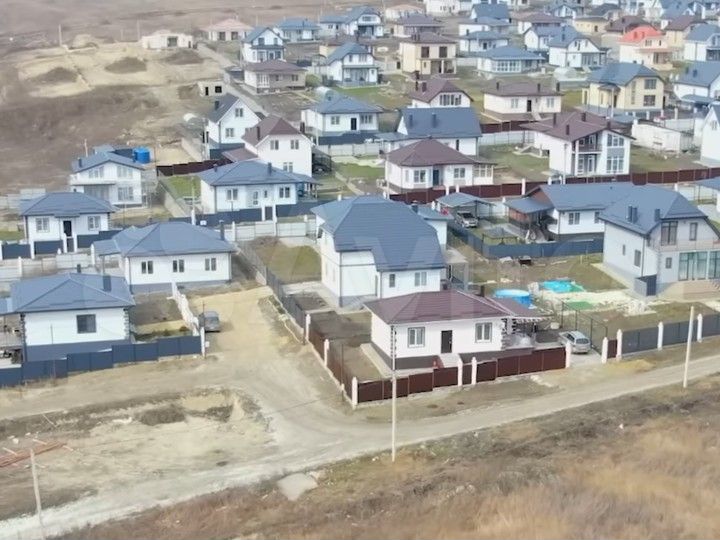 Дом 177 м² на участке 5 сот.