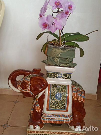 Слон подставка