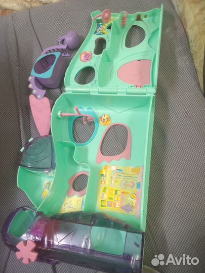 Игрушечный домик lps