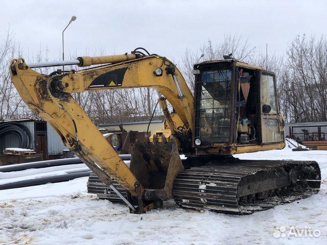 Экскаватор липецк. Caterpillar 312b. Экскаватор с гусеницей 1400мм. Экскаватор Болотная гусянка. Болотные гусеницы для экскаватора.
