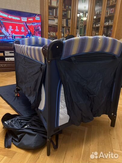 Манеж детский складной