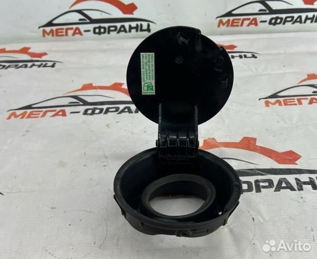 Лючок топливного бака Citroen C4 хэтчбек 5FW (EP6)