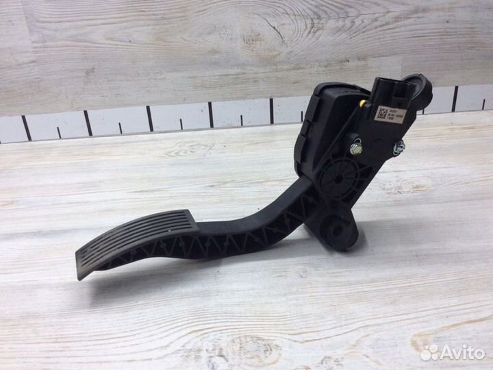 Педаль газа Hyundai Creta 49.000км G4FG 2019