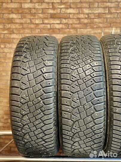 Continental IceContact 2 235/65 R17
