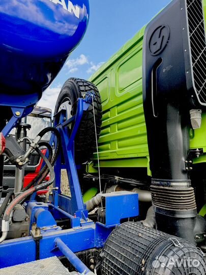 Автобетоносмеситель Shacman (Shaanxi) SX5318GJB6Т326, 2024