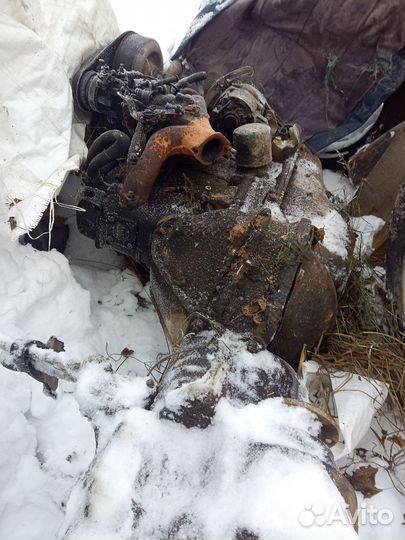 Двигатель УАЗ коробка раздатка