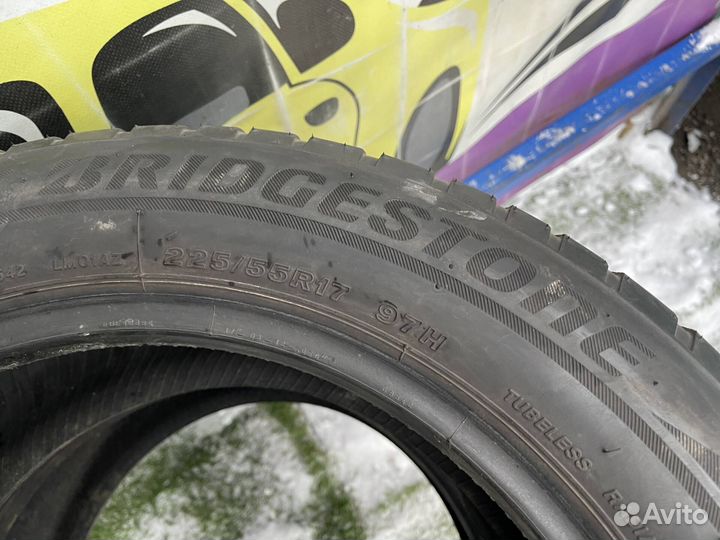 Bridgestone Blizzak LM-001 225/55 R17