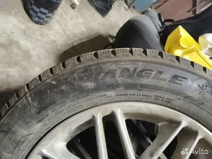 Triangle Snowlink TWT02 205/60 R16