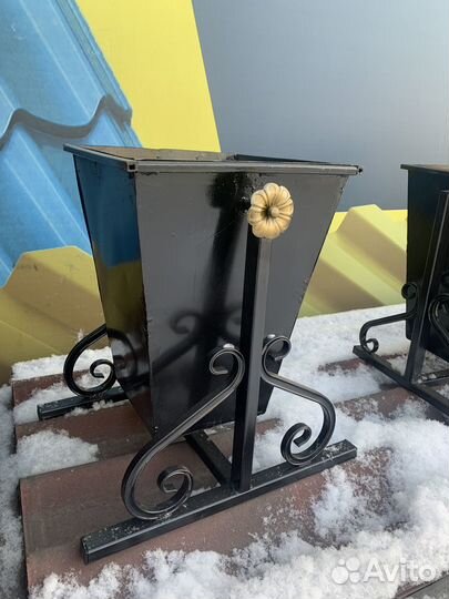 Урны уличные металлические