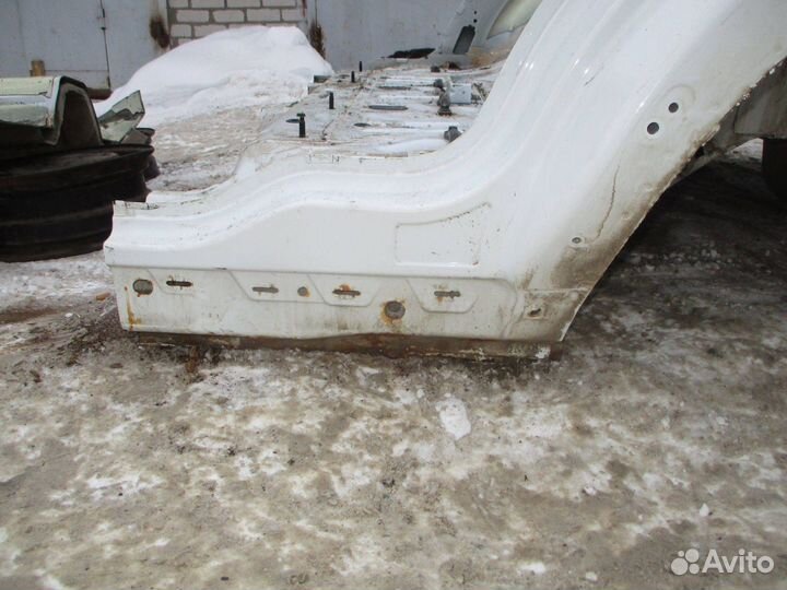 Крыло заднее левое Ford Explorer 5 (U502)