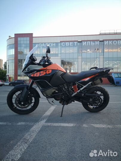 Мотоцикл KTM 1050 Adventure