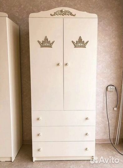 Шкаф детский двухсекционный