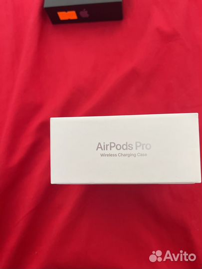 Коробка от airpods pro